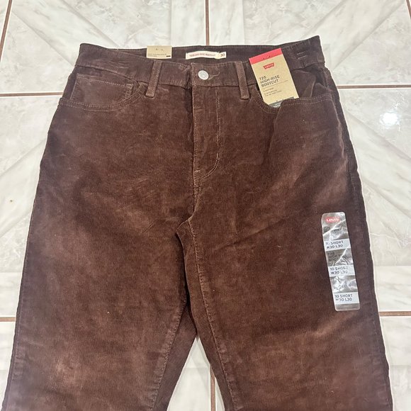 NWT Levi's Brown Corduroy High-Rise Bootcut Womens Size 10 Short Hippie Y2K - Picture 2 of 9